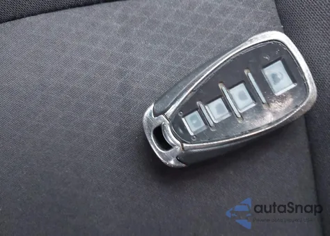 2019 Chevrolet Malibu 1Ls из США, поврежденный, VIN 1G1ZB5ST6KF175464